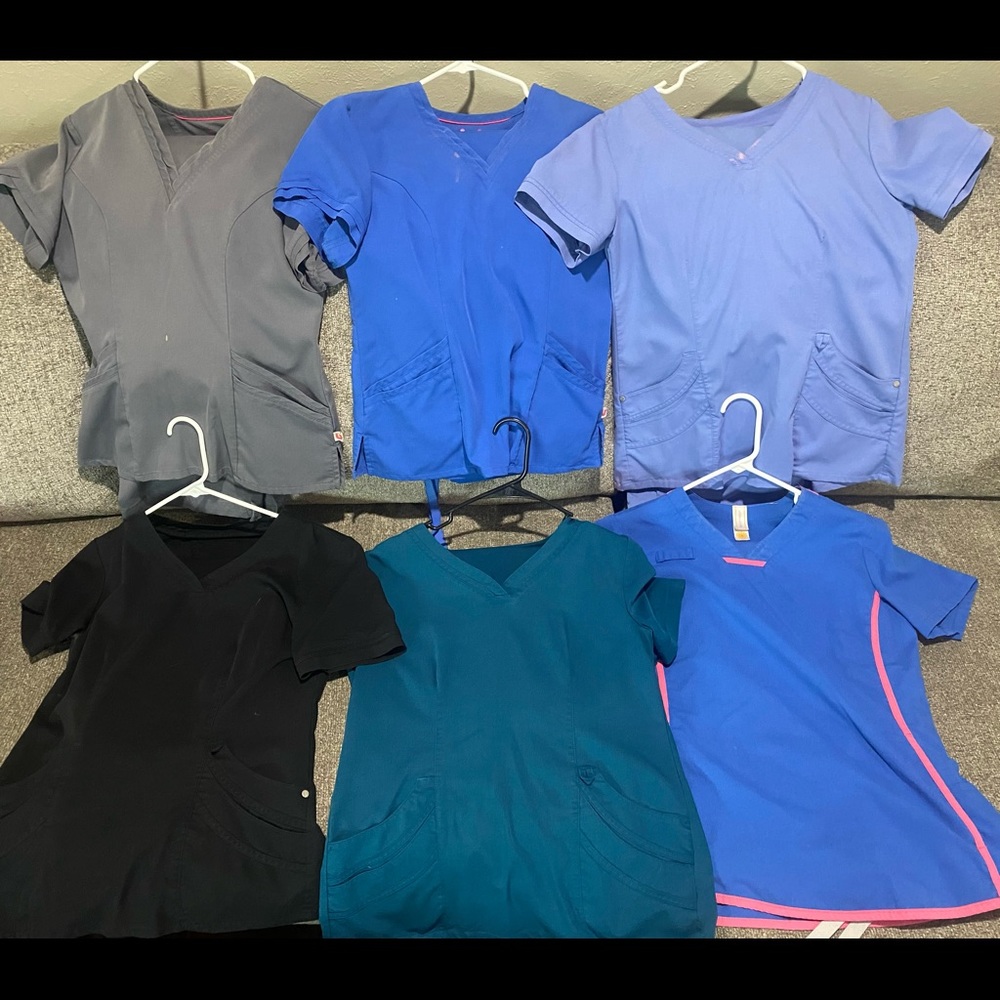 SIX SETS of scrubs bundle size small